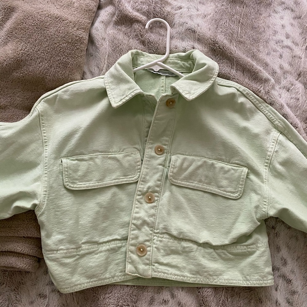 zara light green cropped denim jacket NWOT